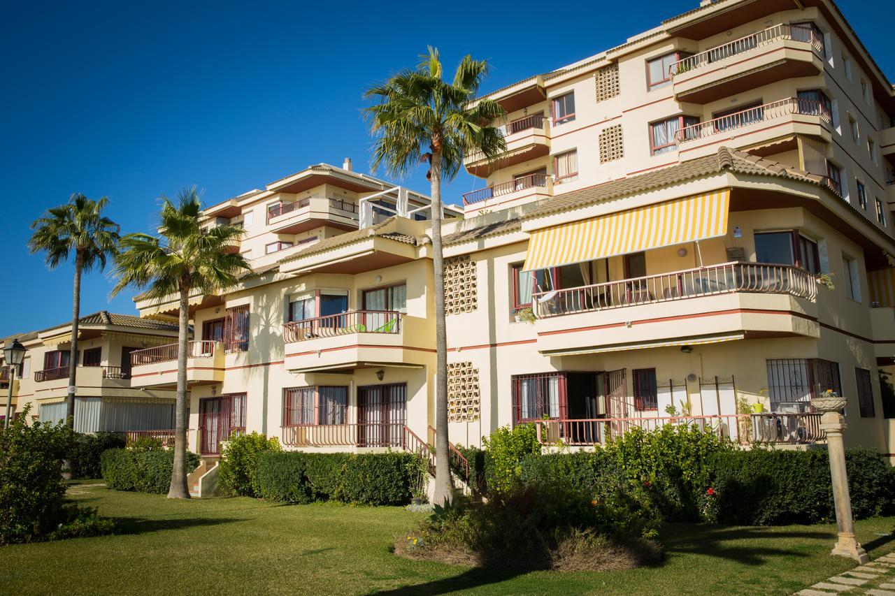 Holidays2Riviera Sea Side Front Beach Sitio de Calahonda エクステリア 写真