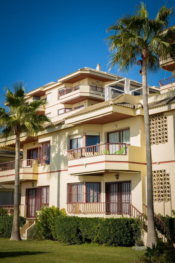 Holidays2Riviera Sea Side Front Beach Sitio de Calahonda エクステリア 写真